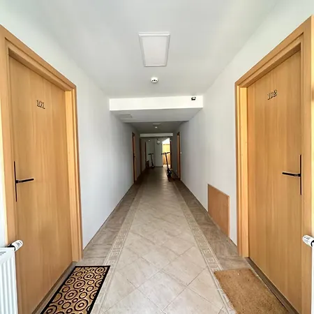 Silvia 101 Apartmán *